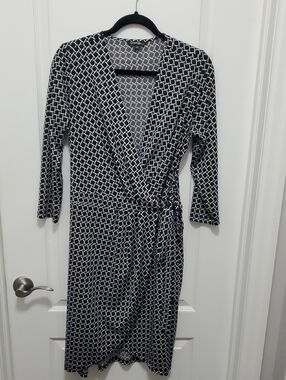George Black and White Chain-Link Print Wrap Dress